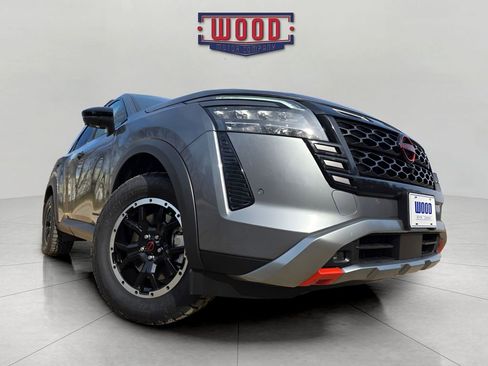 New 2026 Nissan Pathfinder Rock Creek image 4