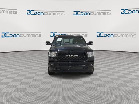 Used 2022 RAM 1500 Big Horn AWD/4WD image 3