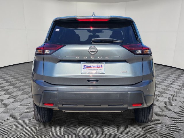 Used 2025 Nissan Rogue SV AWD/4WD image 7
