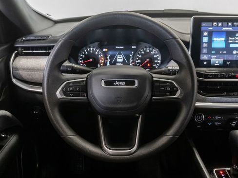 Used 2024 Jeep Compass Sport AWD/4WD image 12