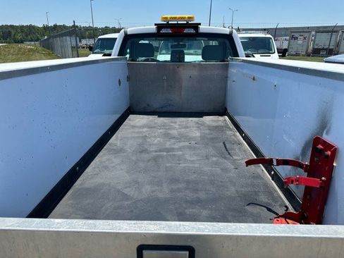 Used 2018 Ford F250 XL w/ Power Equipment Group RWD image 13
