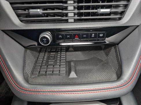 Certified 2025 Ford Explorer ST AWD/4WD image 34
