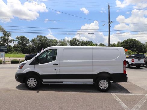 Used 2025 Ford Transit 250 Low Roof w/ Exterior Upgrade Package RWD image 8