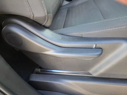 Used 2025 Chevrolet Silverado 1500 Custom AWD/4WD image 17