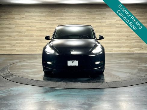 Used 2024 Tesla Model Y Performance AWD/4WD image 9