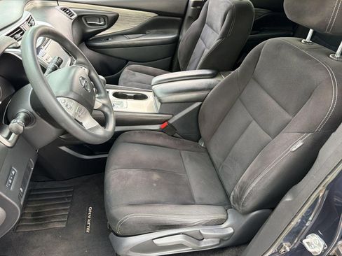 Used 2018 Nissan Murano S FWD image 5