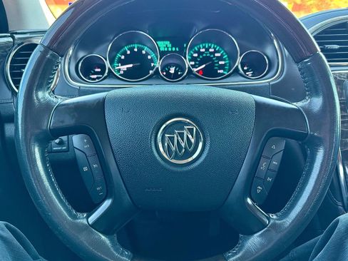 Used 2014 Buick Enclave Premium image 13