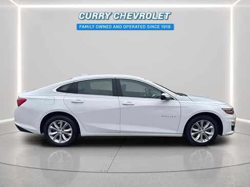 Used 2025 Chevrolet Malibu LT image 14