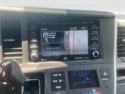 Used 2020 Toyota Sienna Limited Premium AWD/4WD image 21