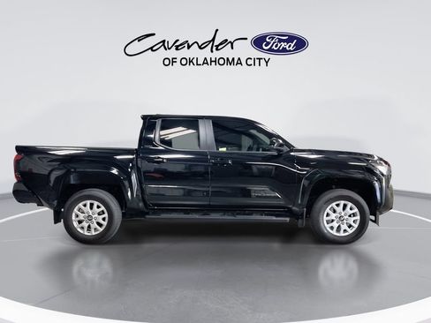 Used 2024 Toyota Tacoma SR5 RWD image 9