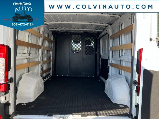 Used 2025 RAM ProMaster 2500 w/ U-Haul Equipment Group FWD image 23