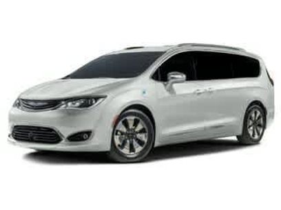 Used 2018 Chrysler Pacifica Touring-L
