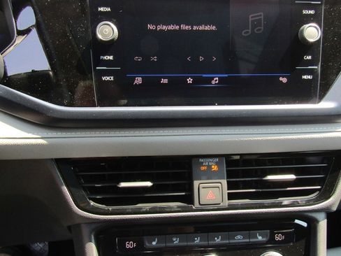 New 2024 Volkswagen Taos SE image 26