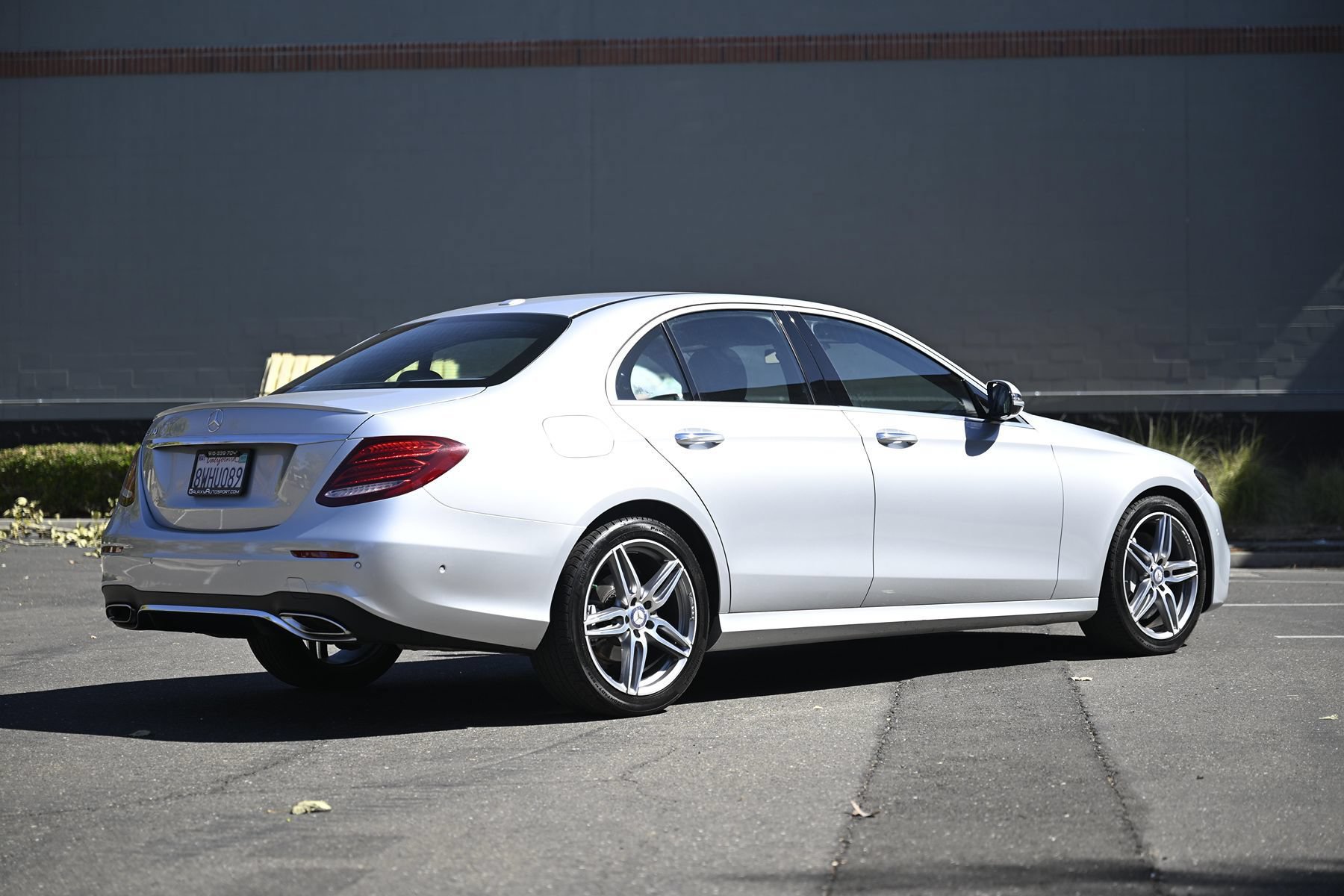 Used 2017 Mercedes-Benz E 300 image 8