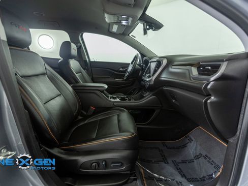 Used 2023 GMC Acadia AT4 w/ Technology Package image 44