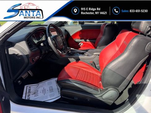 Used 2015 Dodge Challenger R/T Plus RWD image 6