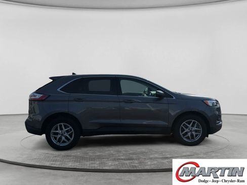 Used 2024 Ford Edge SEL AWD/4WD image 4