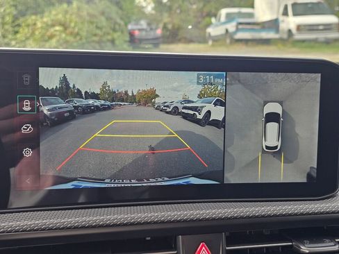 New 2025 Kia EV6 Wind image 14