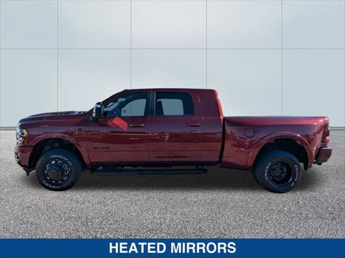Used 2023 RAM 3500 Limited image 2