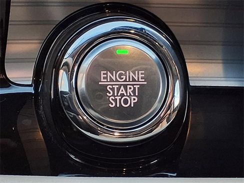 Used 2020 Lincoln Corsair FWD w/ Equipment Group 101A image 17