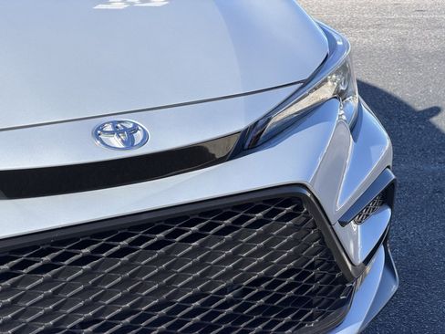 Used 2023 Toyota Corolla SE image 4