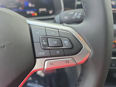 New 2025 Volkswagen Jetta SE image 18