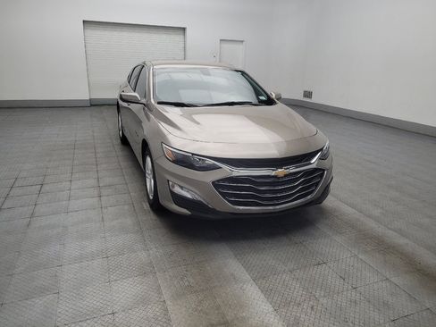 Used 2022 Chevrolet Malibu LT FWD image 13