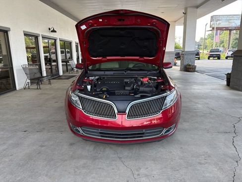 Used 2015 Lincoln MKS w/ Equipment Group 101A FWD image 13