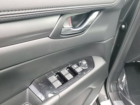 New 2025 MAZDA CX-5 AWD 2.5 S w/ Preferred Package image 13