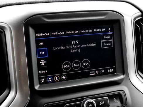 Used 2024 Chevrolet Silverado 1500 Custom w/ Turbomax Blackout Package image 26