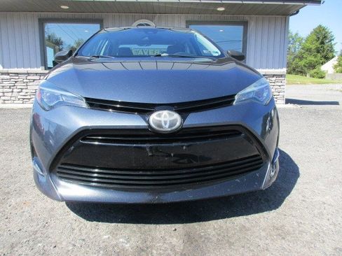 Used 2018 Toyota Corolla LE w/ LE Premium Package FWD image 3