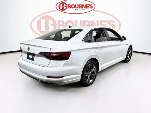 Used 2020 Volkswagen Jetta R-Line w/ R-Line Cold Weather Package FWD image 9