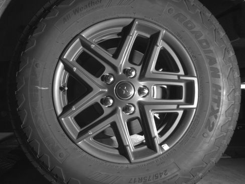 Used 2025 Jeep Wrangler Unlimited Sport AWD/4WD image 14