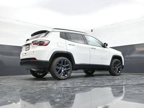 New 2026 Jeep Compass Latitude AWD/4WD image 52