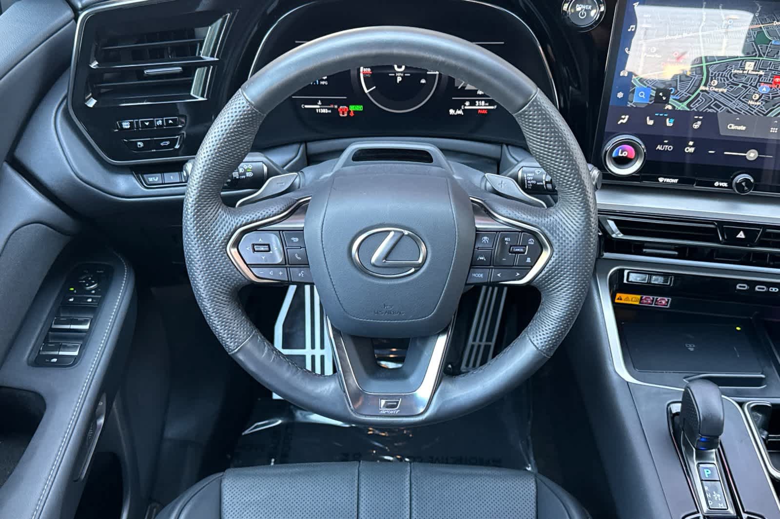 Certified 2026 Lexus TX 500h AWD w/ Technology Package image 15