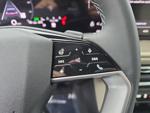 New 2025 Audi Q5 Premium Plus image 18