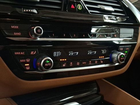 Certified 2023 BMW 530i xDrive w/ M Sport Package image 13