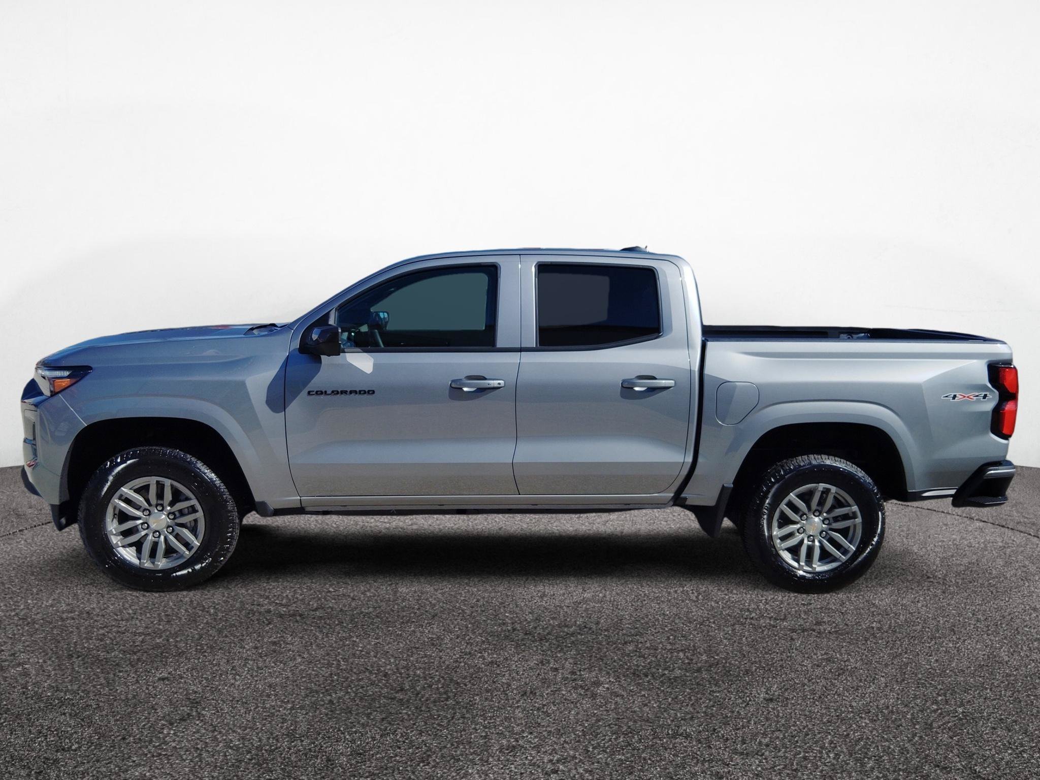 New 2026 Chevrolet Colorado LT w/ LT Convenience Package AWD/4WD image 4
