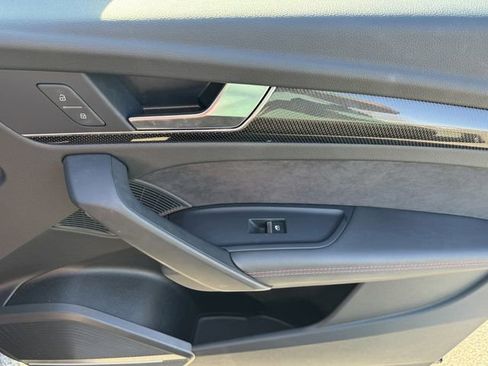 Used 2024 Audi SQ5 Premium Plus image 30