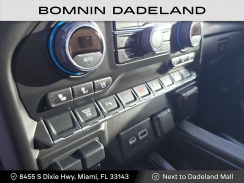 Used 2022 Chevrolet Silverado 2500 High Country w/ Z71 Off-Road Package image 37