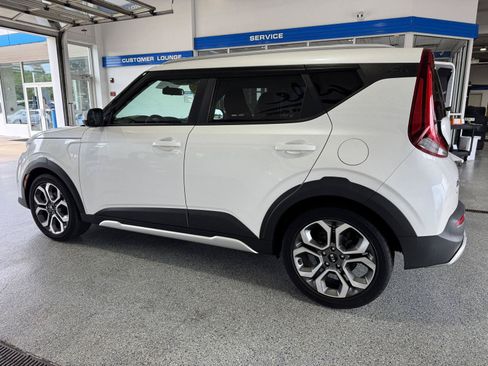 Used 2020 Kia Soul X-Line FWD image 5