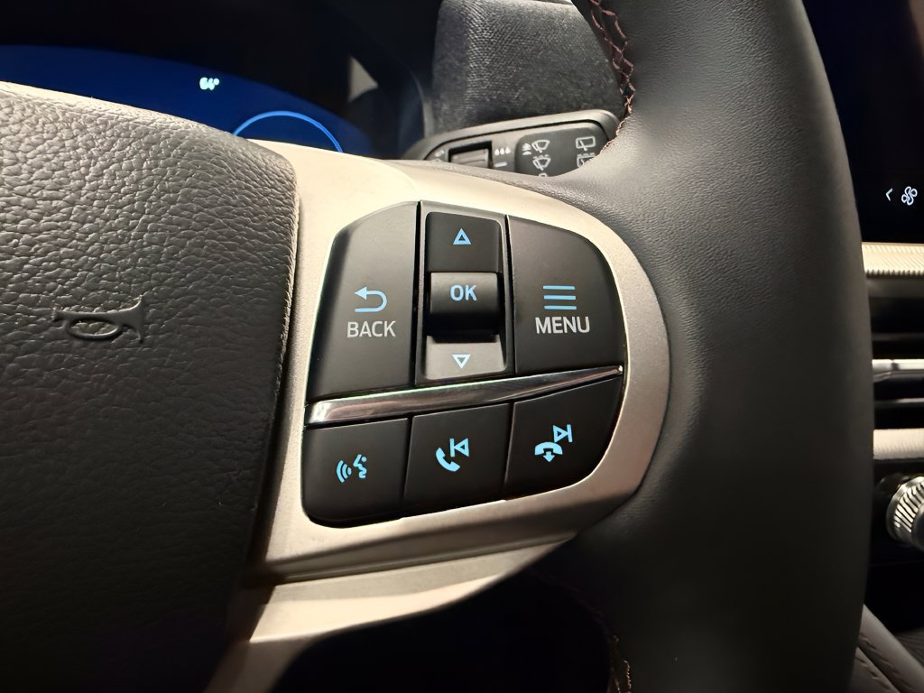 New 2027 Ford Explorer Active w/ Active Comfort Package AWD/4WD image 25
