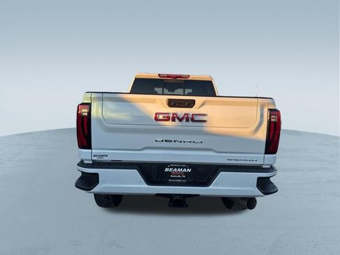 New 2026 GMC Sierra 2500 Denali w/ Denali Reserve Package image 7