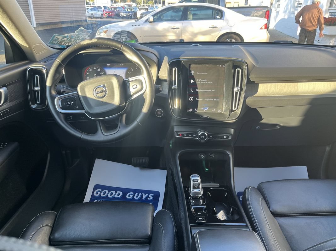 Used 2021 Volvo XC40 T5 Inscription w/ Advanced Package AWD/4WD image 5