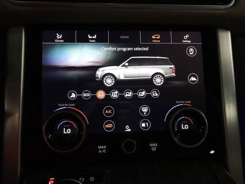 Used 2019 Land Rover Range Rover Long Wheelbase Supercharged AWD/4WD image 18