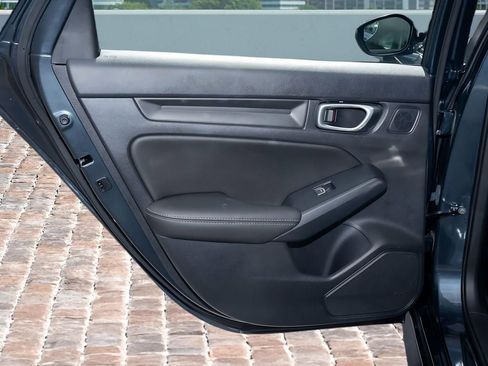 Certified 2023 Honda Civic EX-L image 11