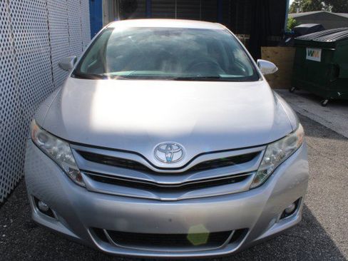 Used 2013 Toyota Venza LE FWD image 6