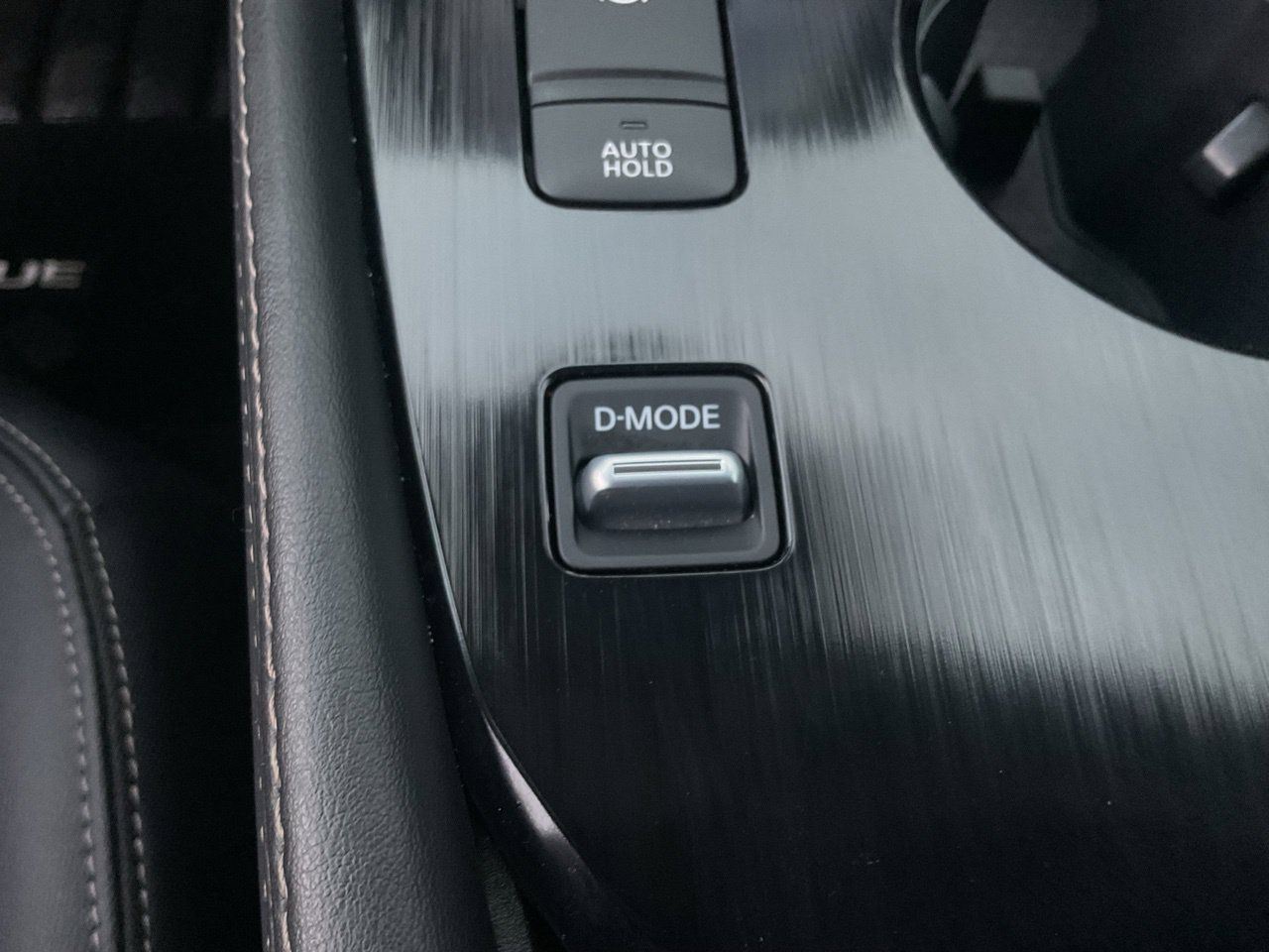 Used 2023 Nissan Rogue SL w/ SL Premium Package FWD image 27