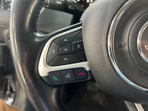 Used 2020 Jeep Compass Limited image 12