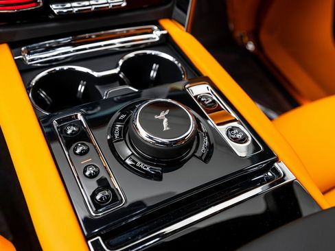 New 2026 Rolls-Royce Cullinan image 26